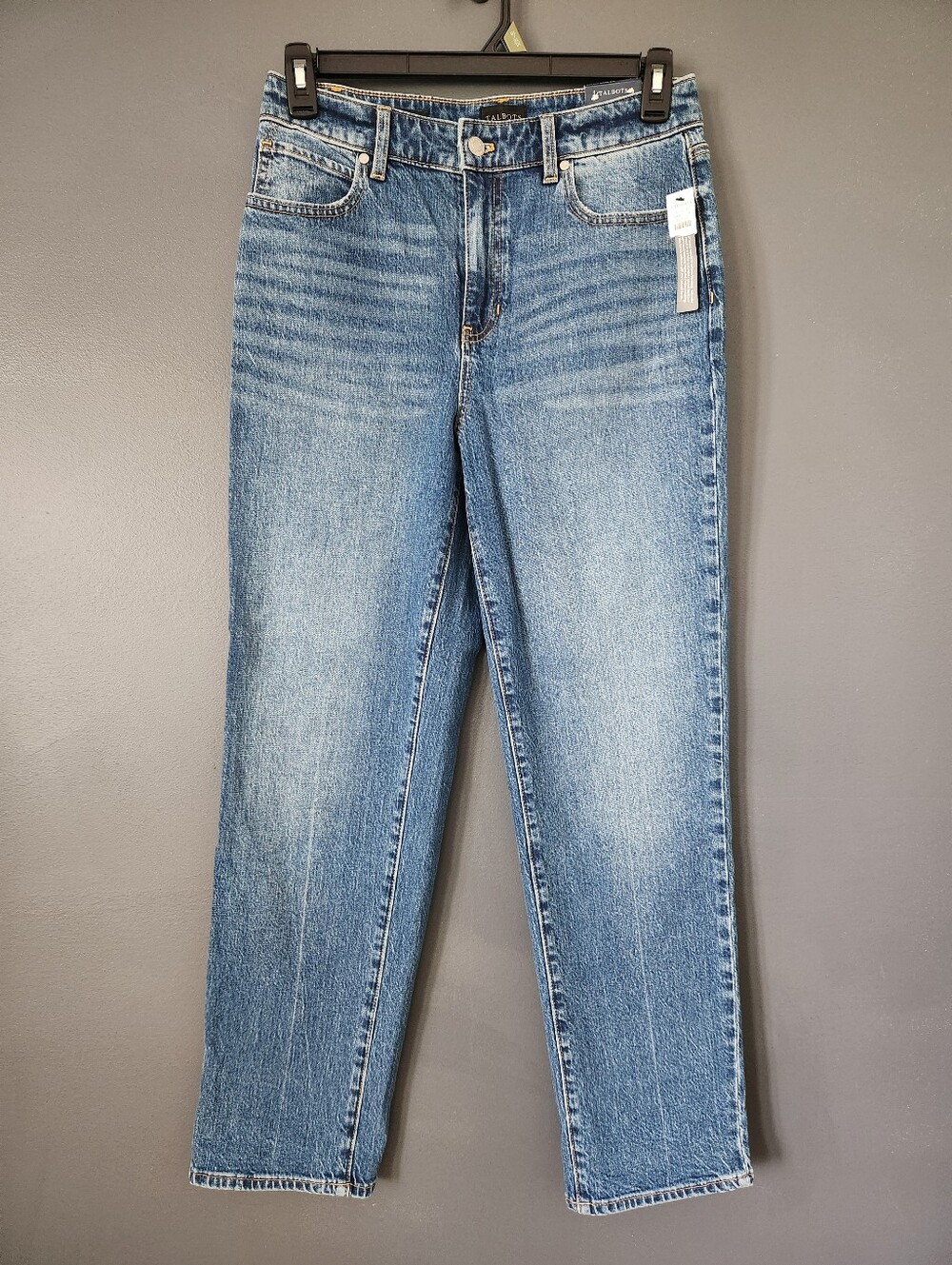 Talbots High Waist Relaxed Full Length New NWT Size 6 Jeans Timeless Style
